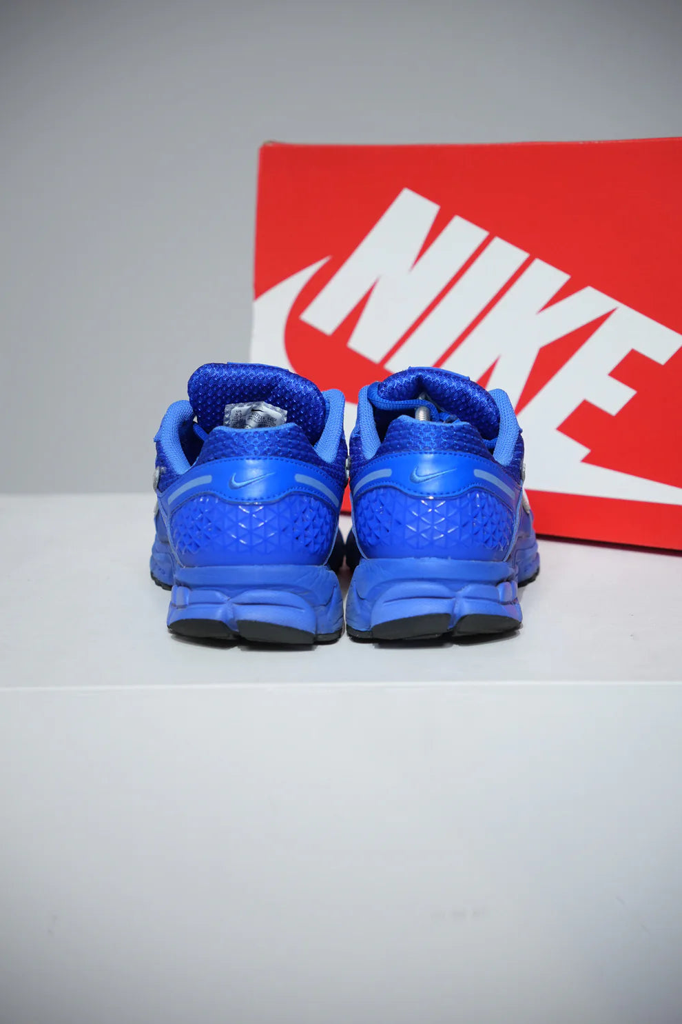 Vomero 5 Blue (Taille 41)