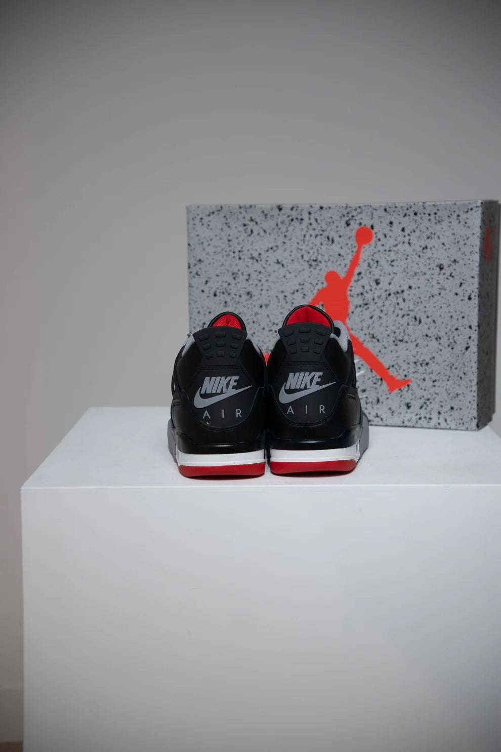 Jordan 4 Bred Reimagined (Taille 41)