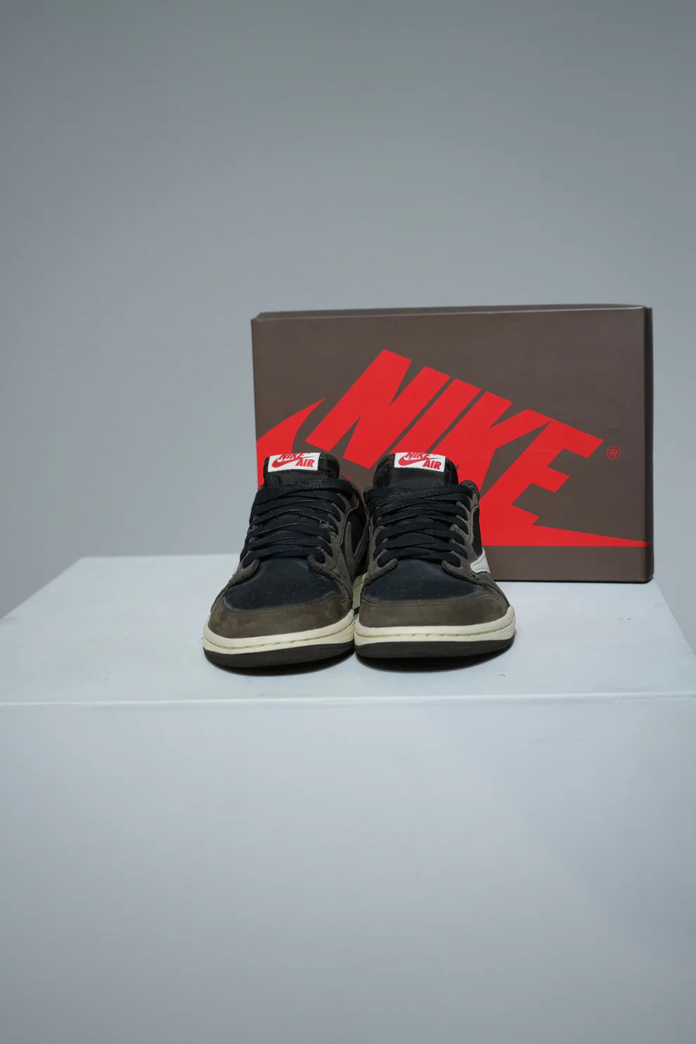 Jordan 1 Low Travis Scott Mocha (Taille 41)