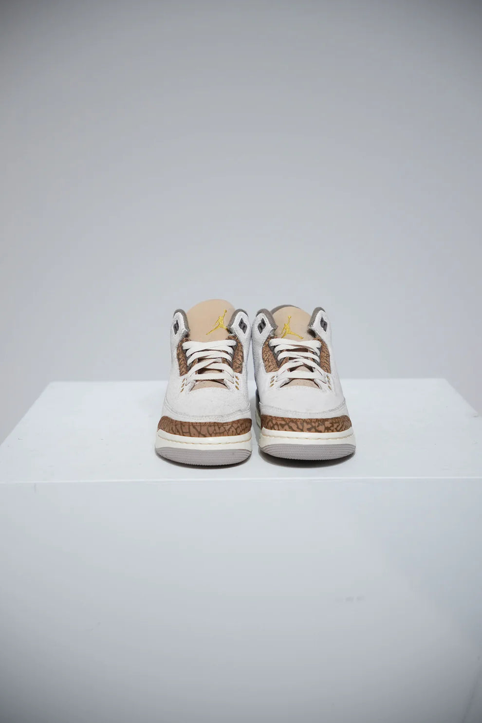 Jordan 3 Palomino GS (Taille 37,5)