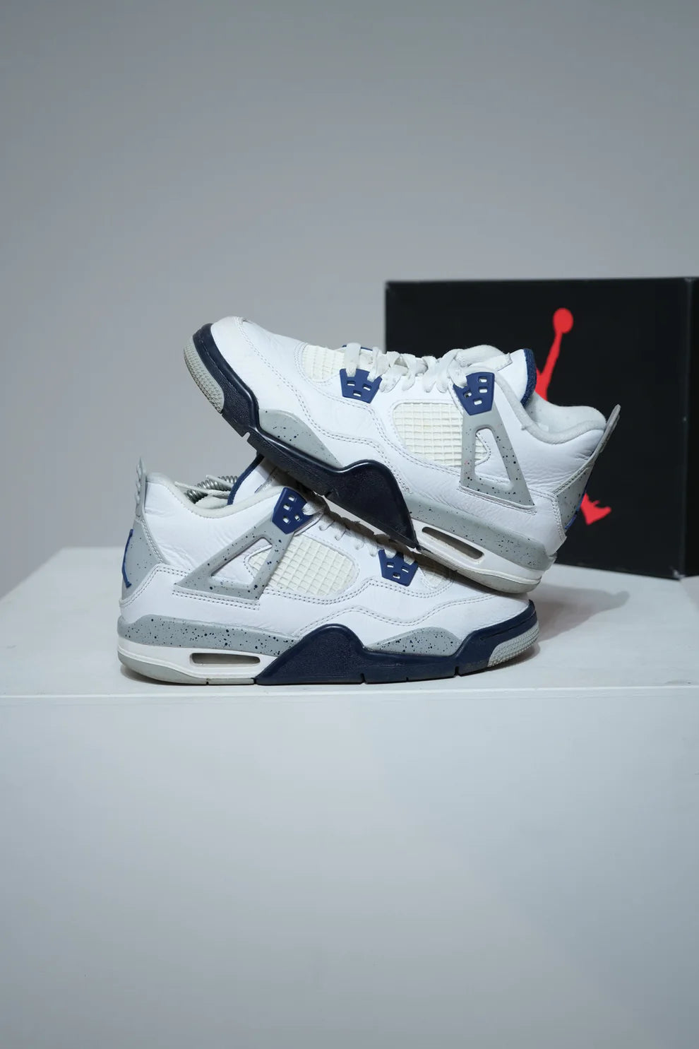 Jordan 4 Midnight Navy GS (Taille 36,5)