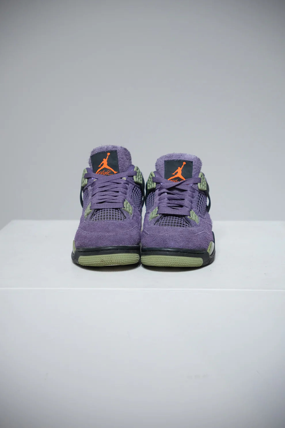 Jordan 4 Canyon purple (Taille 39)