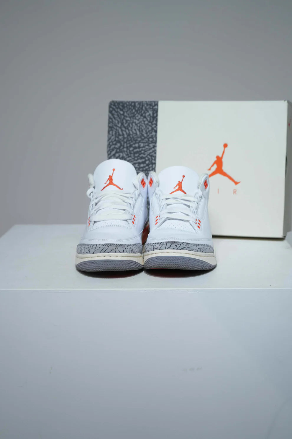 Jordan 3 Peach (Taille 39)