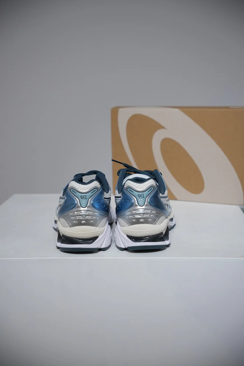 Asics Kayano 14 Indigo (Taille 40,5)