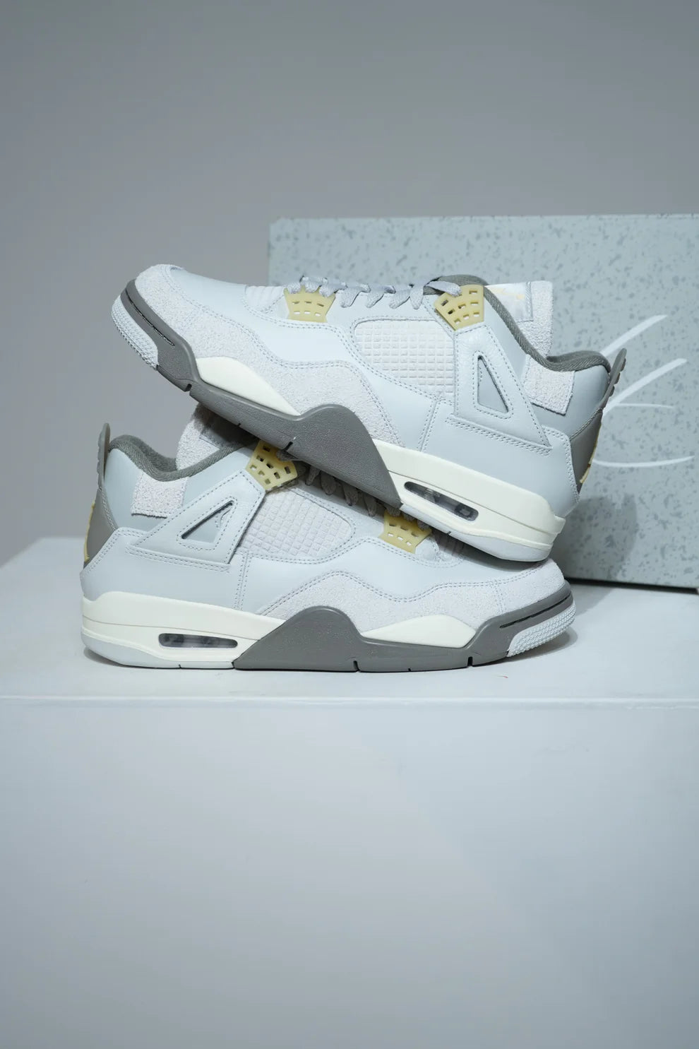 Jordan 4 Craft Photon Dust (Taille 40,5)