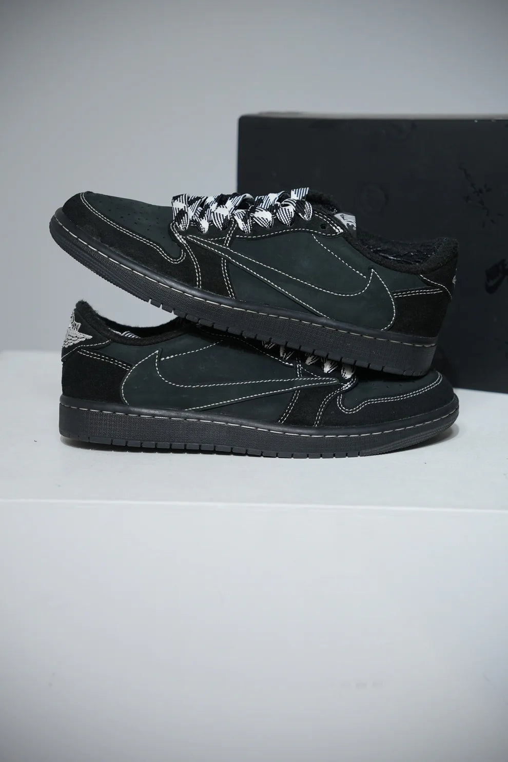 Jordan 1 Low Travis Scott Black Phantom (Taille 41)
