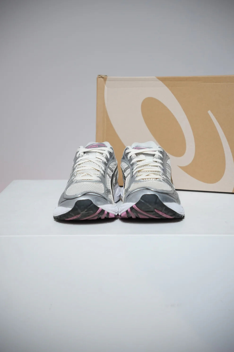 Asics Kayano 14 pink (Taille 41,5)