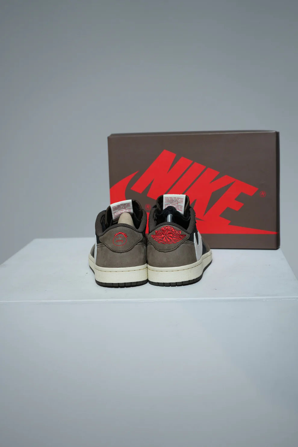 Jordan 1 Low Travis Scott Mocha (Taille 41)