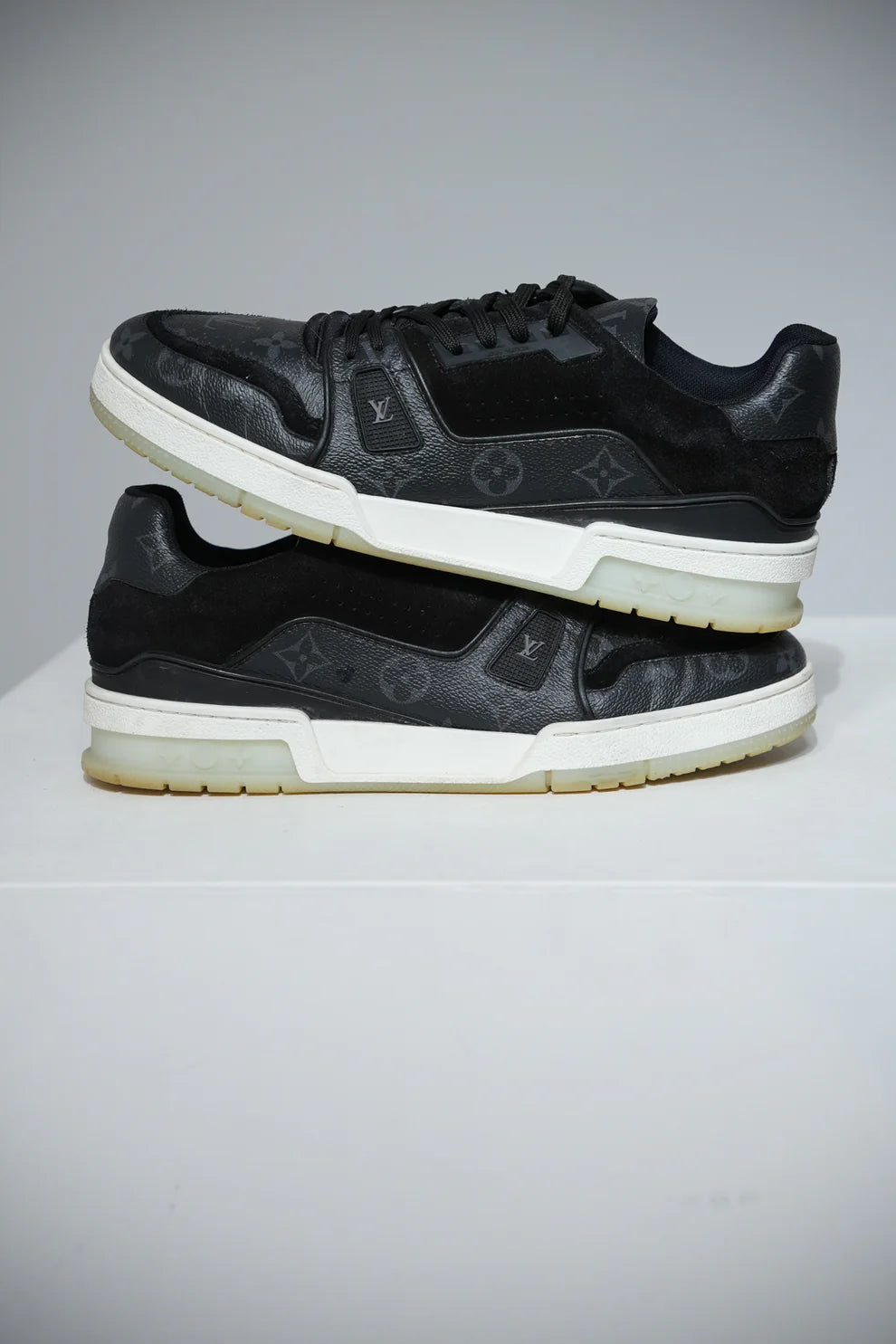 Louis Vuitton Trainer Black (Taille 42 (7IT))