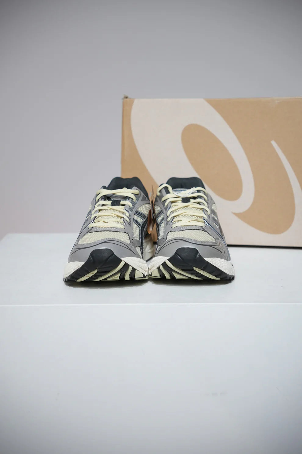 Asics Kayano 14 Oyster White (Taille 43,5)