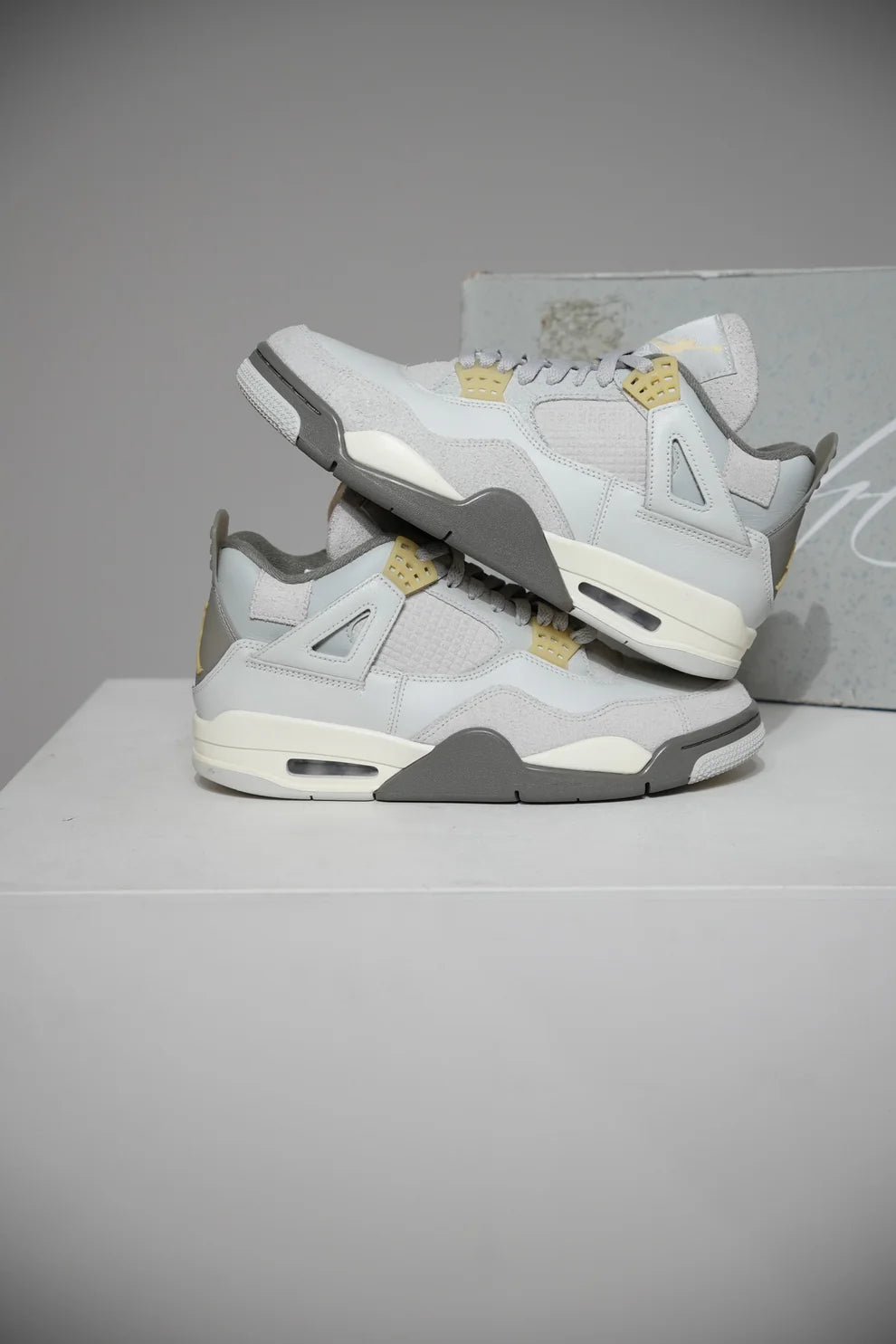 Jordan 4 Craft Photon Dust (Taille 43)