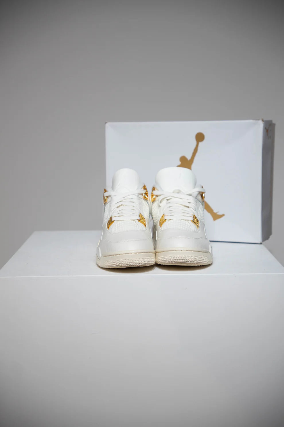 Jordan 4 Metallic Gold (Taille 43)