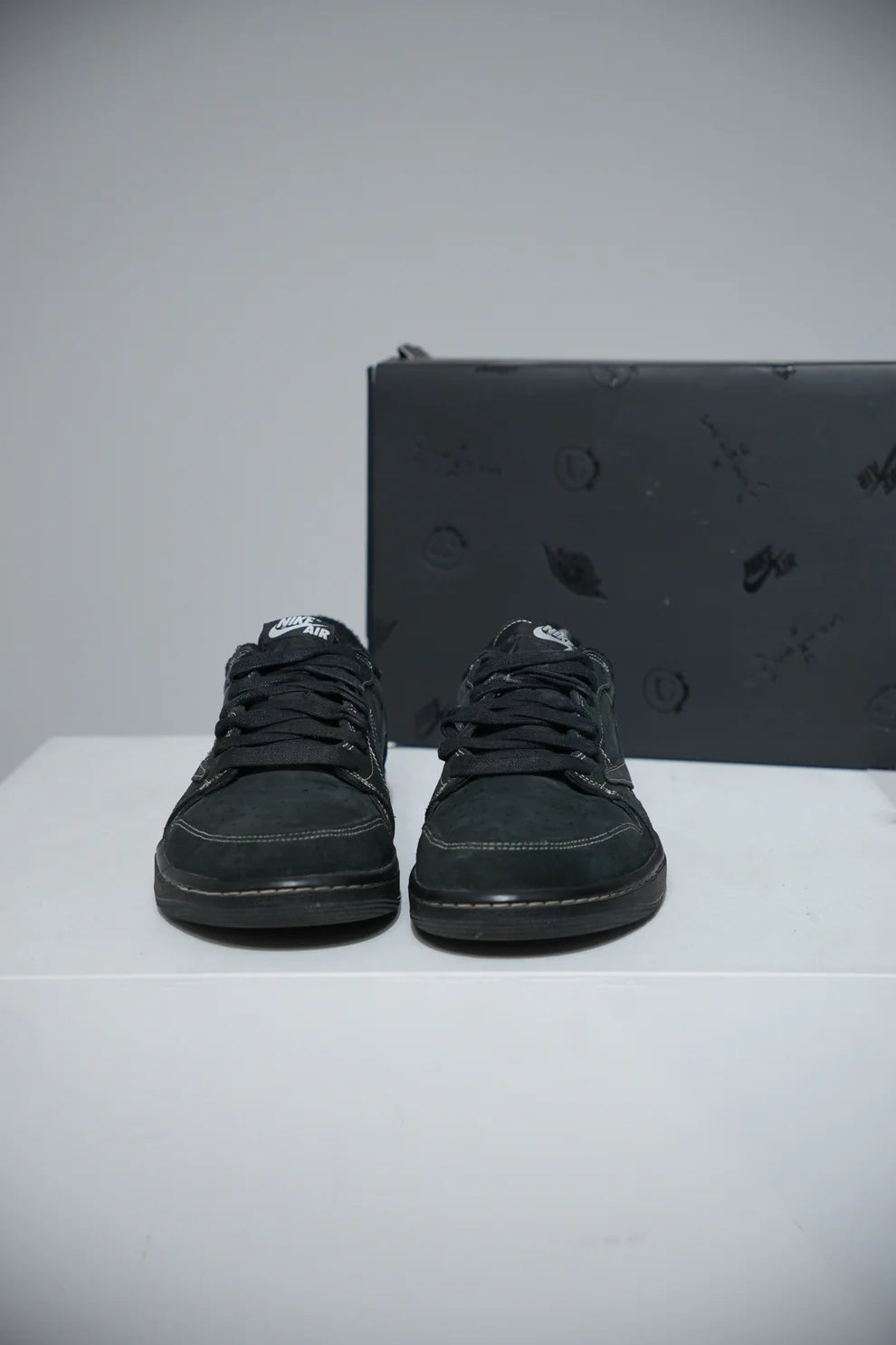 Jordan 1 Low Travis Scott Black Phantom (Taille 44)