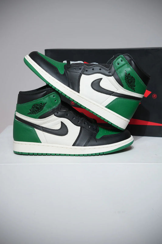 Jordan 1 High Pine green 1.0 (Taille 44)