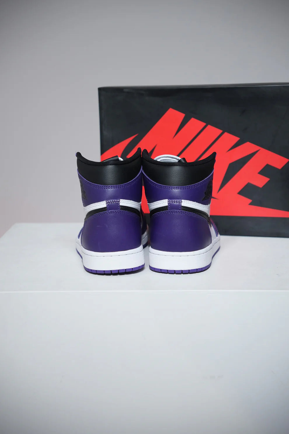 Jordan 1 High Court Purple (Taille 44)