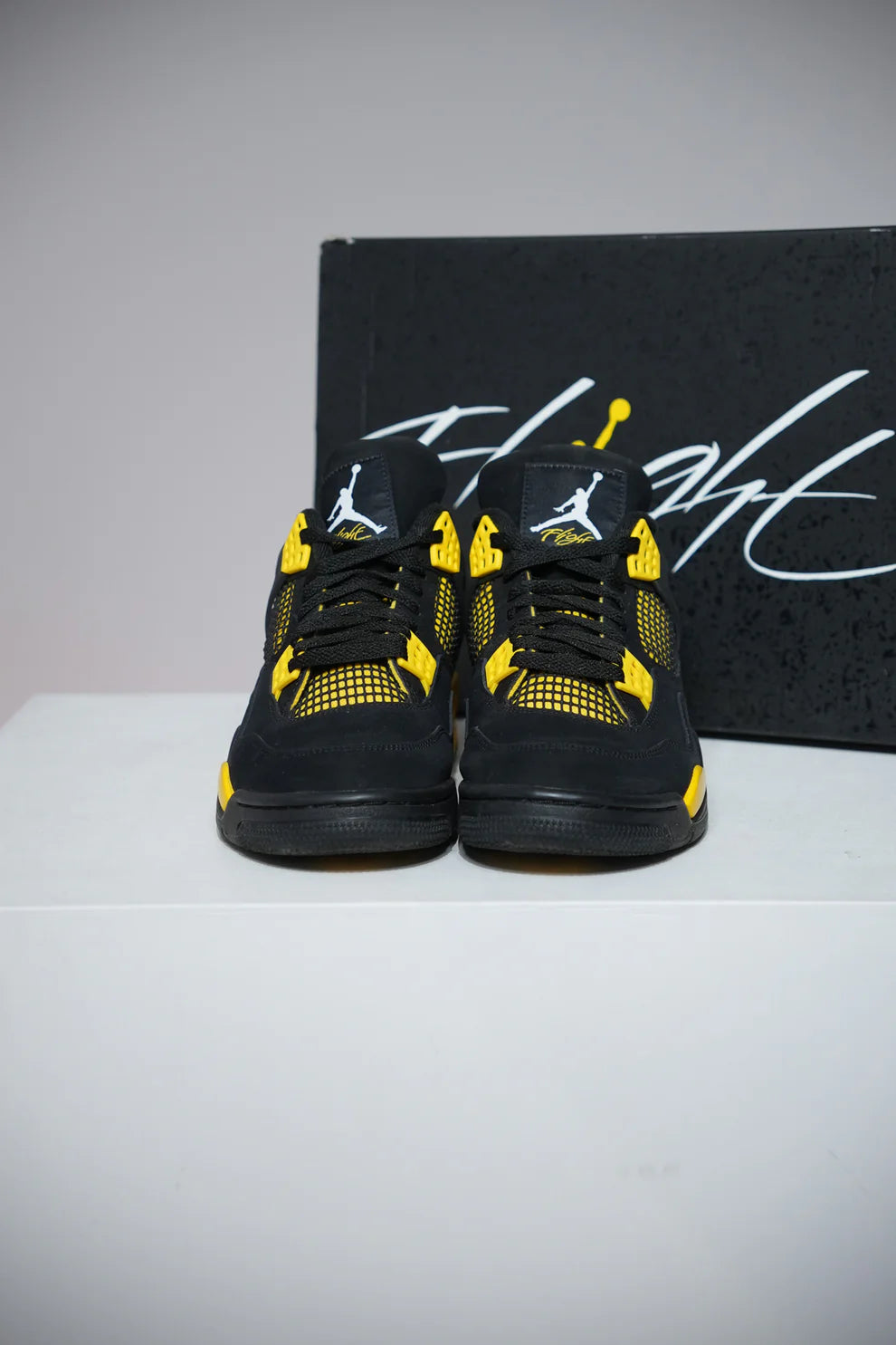 Jordan 4 Thunder (Taille 44)