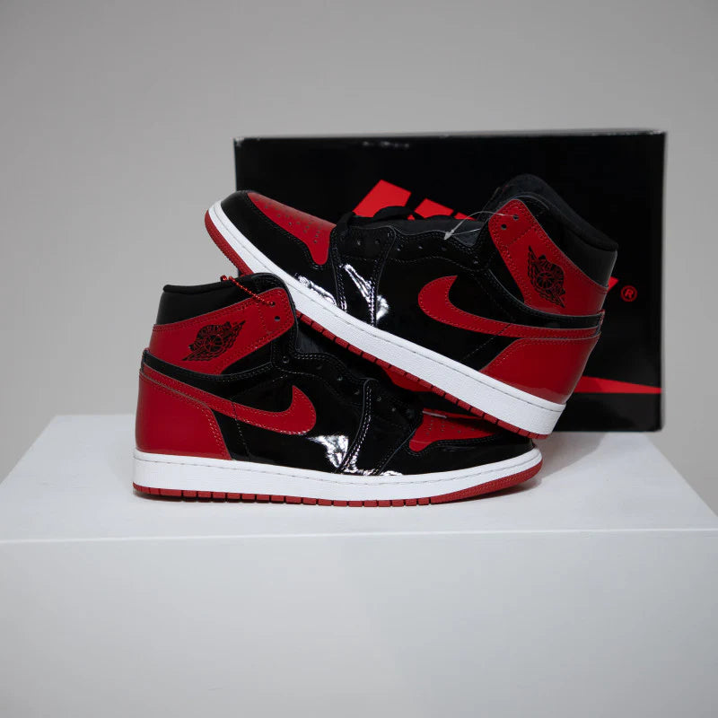 Jordan 1 High Patent Bred (Taille 37,5)