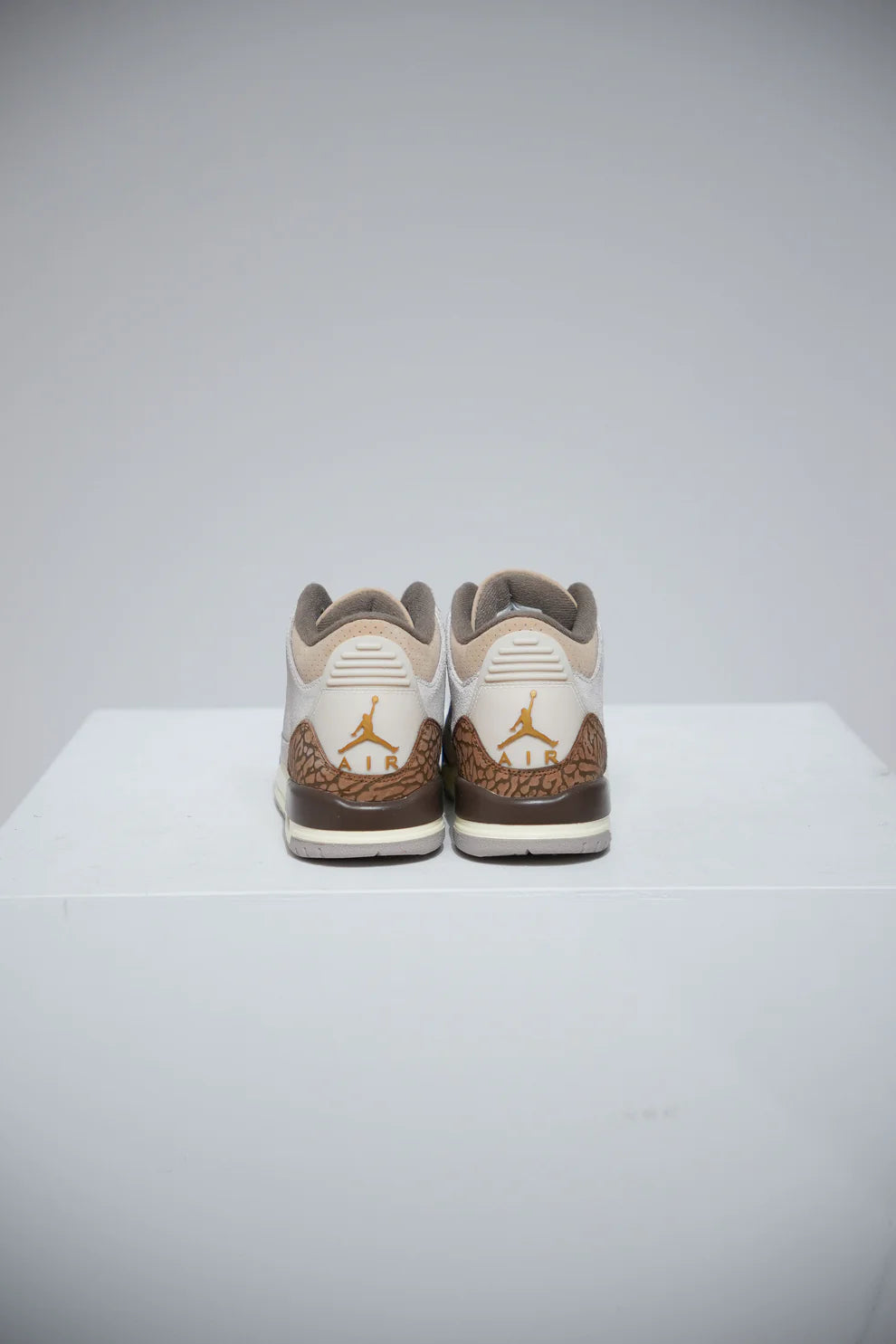 Jordan 3 Palomino GS (Taille 37,5)